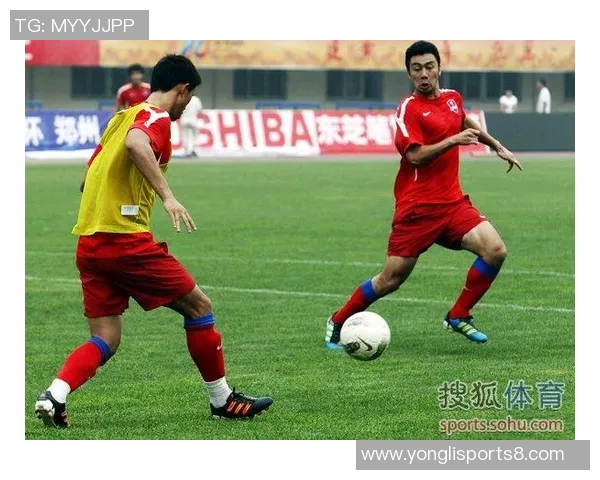 力帆足球队奋勇拼搏展现团队精神助力中国足球崛起之路